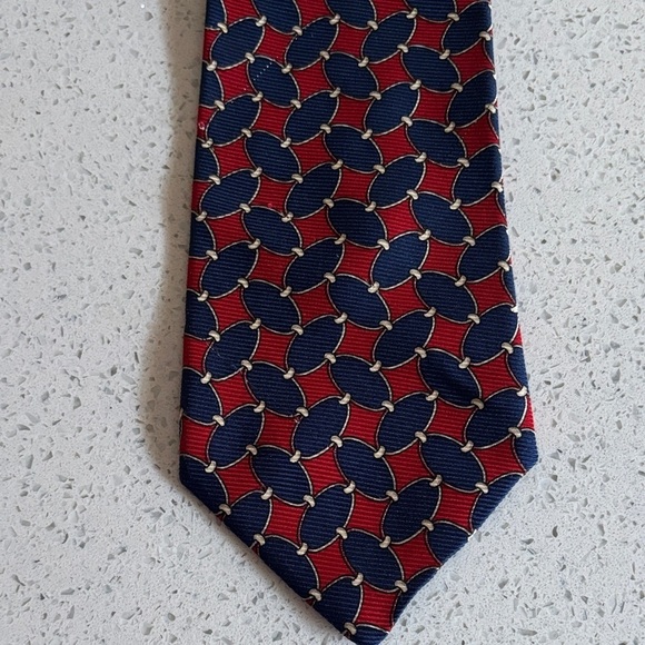 Brooks Brothers Other - Brooks Brothers Classic Red and Blue Patterned Tie